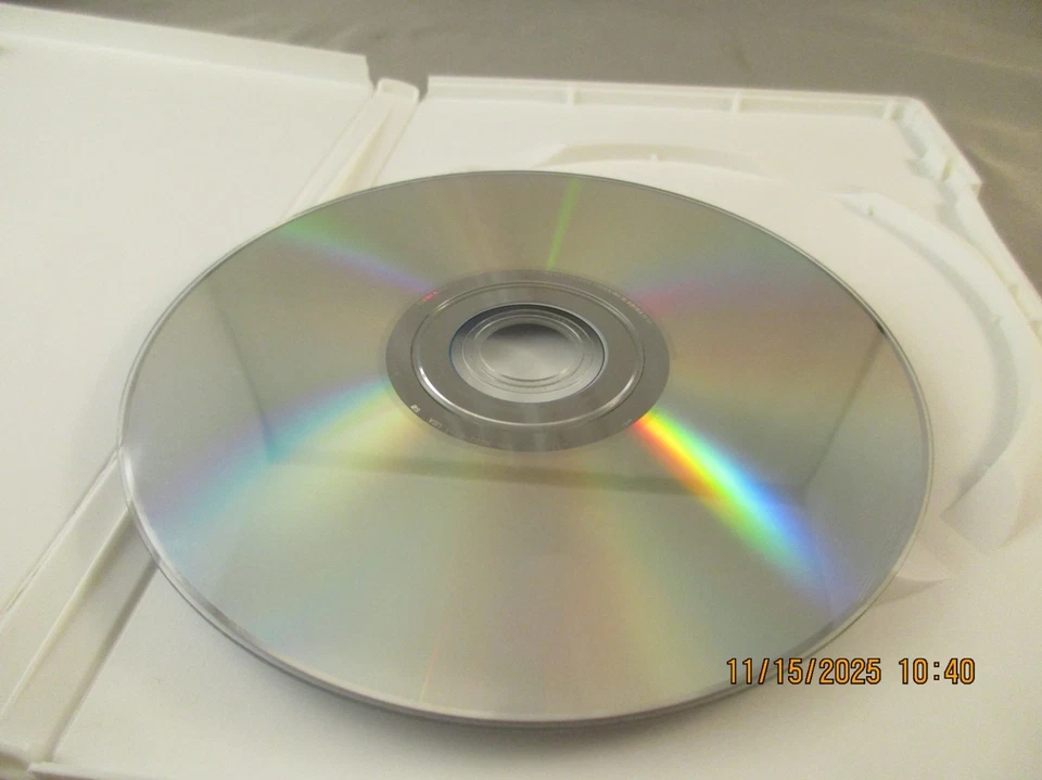 Just Dance 3 (Nintendo Wii, 2011) No Manual, Disk, Case Tested And Works used - Image 4 of 4