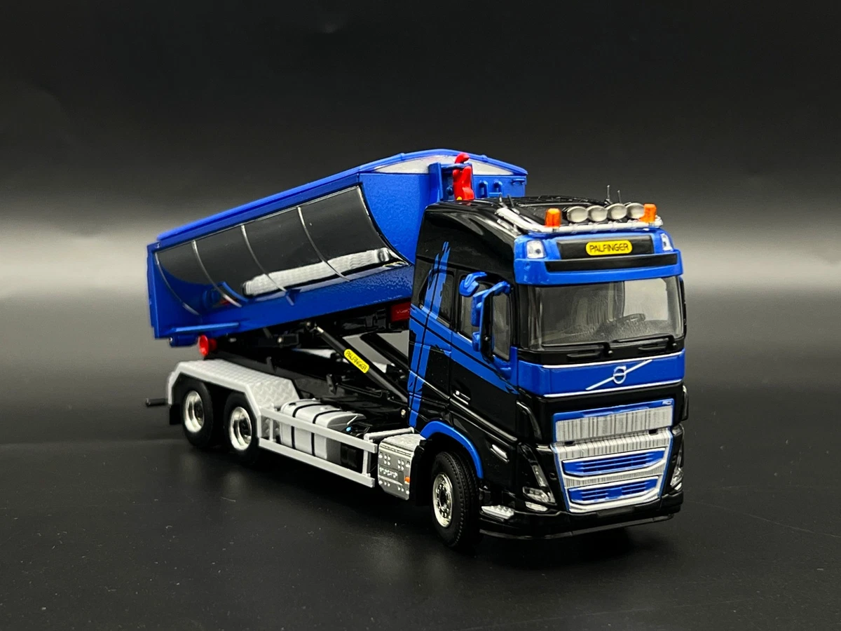 Tekno 1/50 No. 76 – Volvo FH12 Bâché – Dodd's – Bleu/blanc – Occasion
