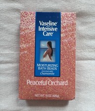 NOS SEALED 1990  s Vaseline Moisturizing Bath Beads Peaceful Orchard Chamomile