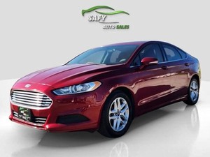 2015 Ford Fusion SE Sedan 4D