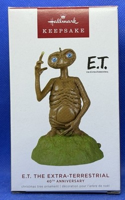 Hallmark Keepsake Ornament 2022, E.T. The Extra-Terrestrial 40th Anniversary,