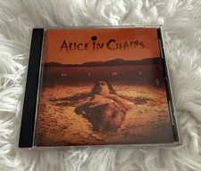 Alice in Chains Dirt CD 1992 Layne Staley Jerry Cantrell Sean Kinney Mike Starr