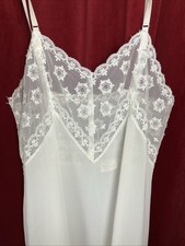 36 vintage 50s Perlcrest White Wedding Nylon Slip Lace Embroidery
