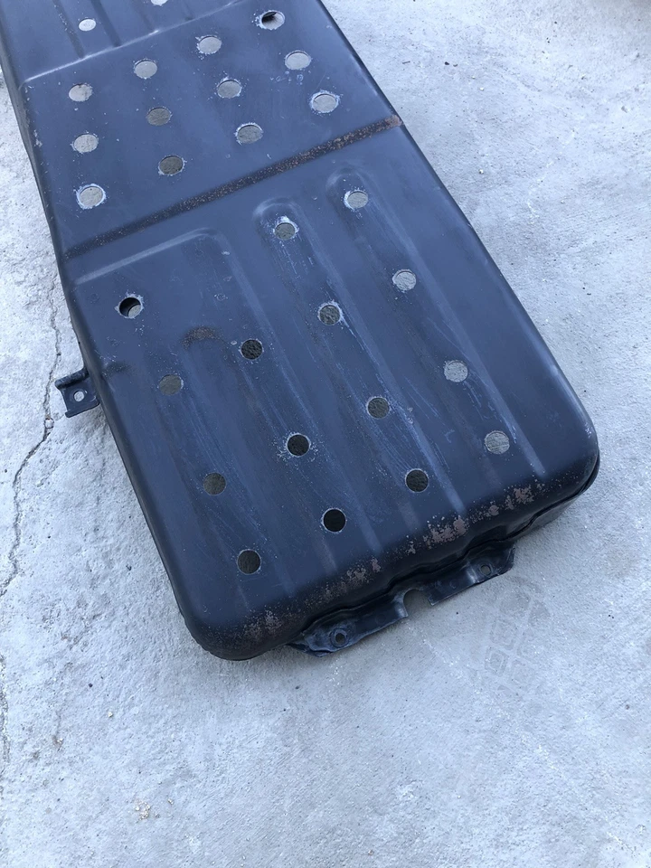 1996-2002 TOYOTA 4RUNNER Fuel Gas Tank Protector Skid Plate Shield Rock Guard OE - Image 4 of 4