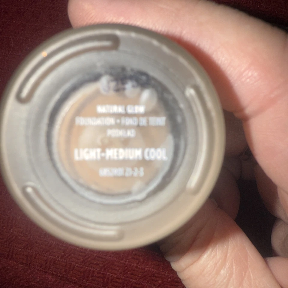 ARBONNE “NATURAL GLOW” FOUNDATION (light-medium Cool )-1 fl oz/30 ml-Vegan - Image 4 of 4