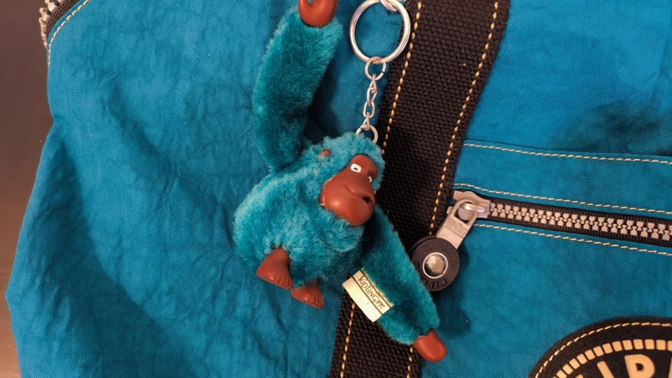 Vintage Kipling Reisetasche in Blau - Größe M mit Plüschaffe Anhänger - Bild 3 von 4