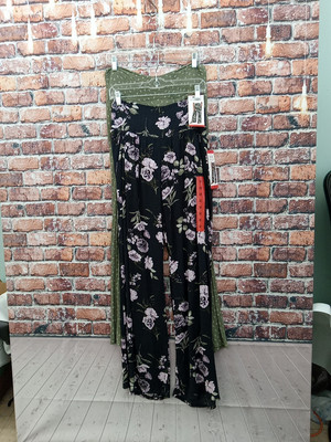 Three Dots  Womens Pants (2) Bundle Size M