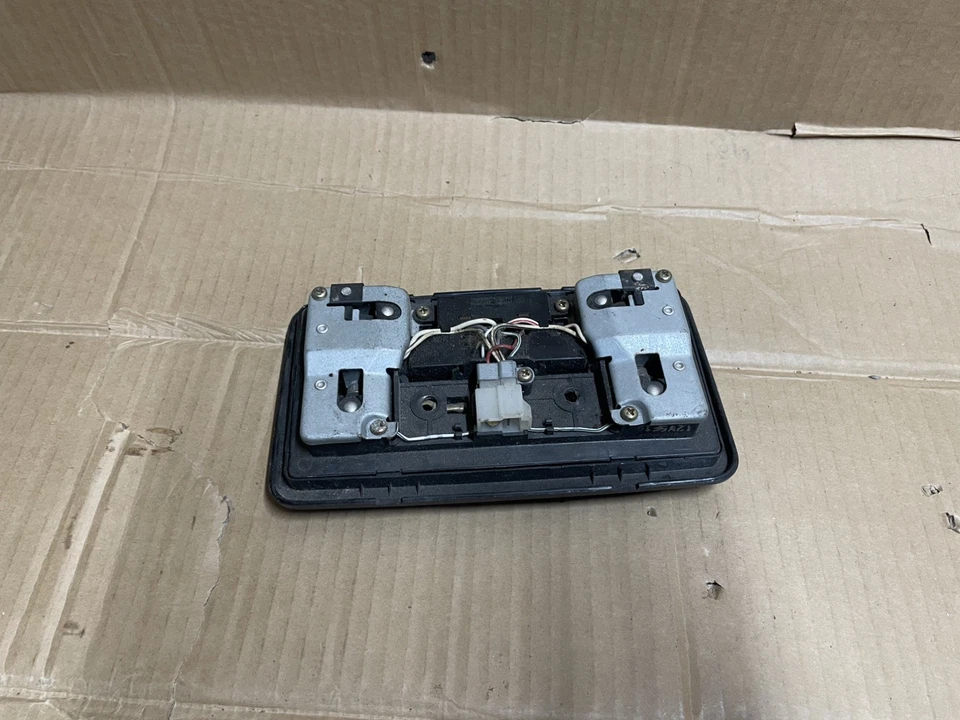 Luz domo doble turbo Mitsubishi 3000gt VR4/Dodge Stealth 91-97 Foto 2 de 2