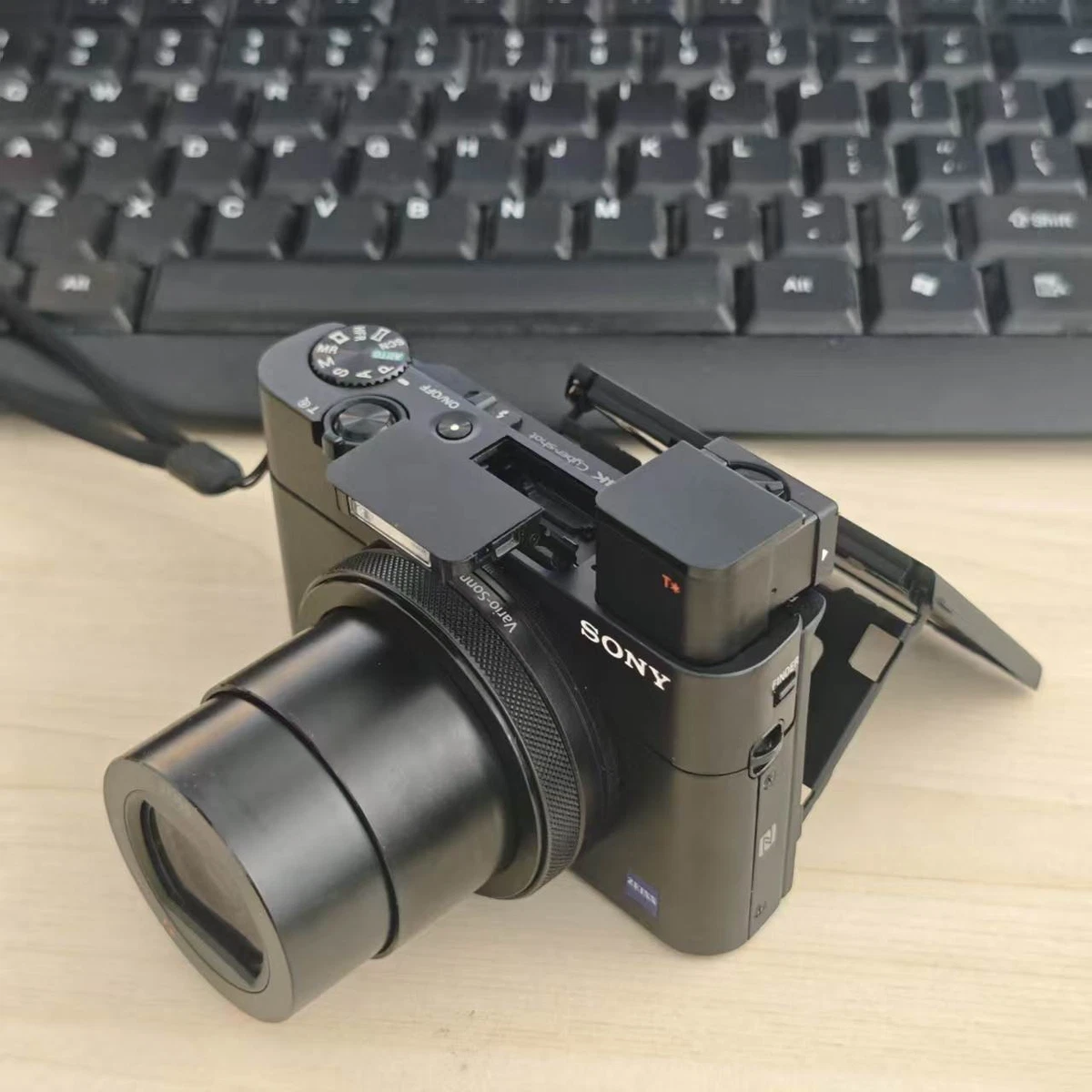 Sony DSC-RX100 Digital Cameras with Wi-Fi for Sale | Shop New