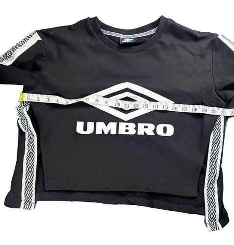 Umbro Cropped Sweatshirt Black Women’s Size S Cotton Long Sleeve Pre-Owned - Picture 2 of 6