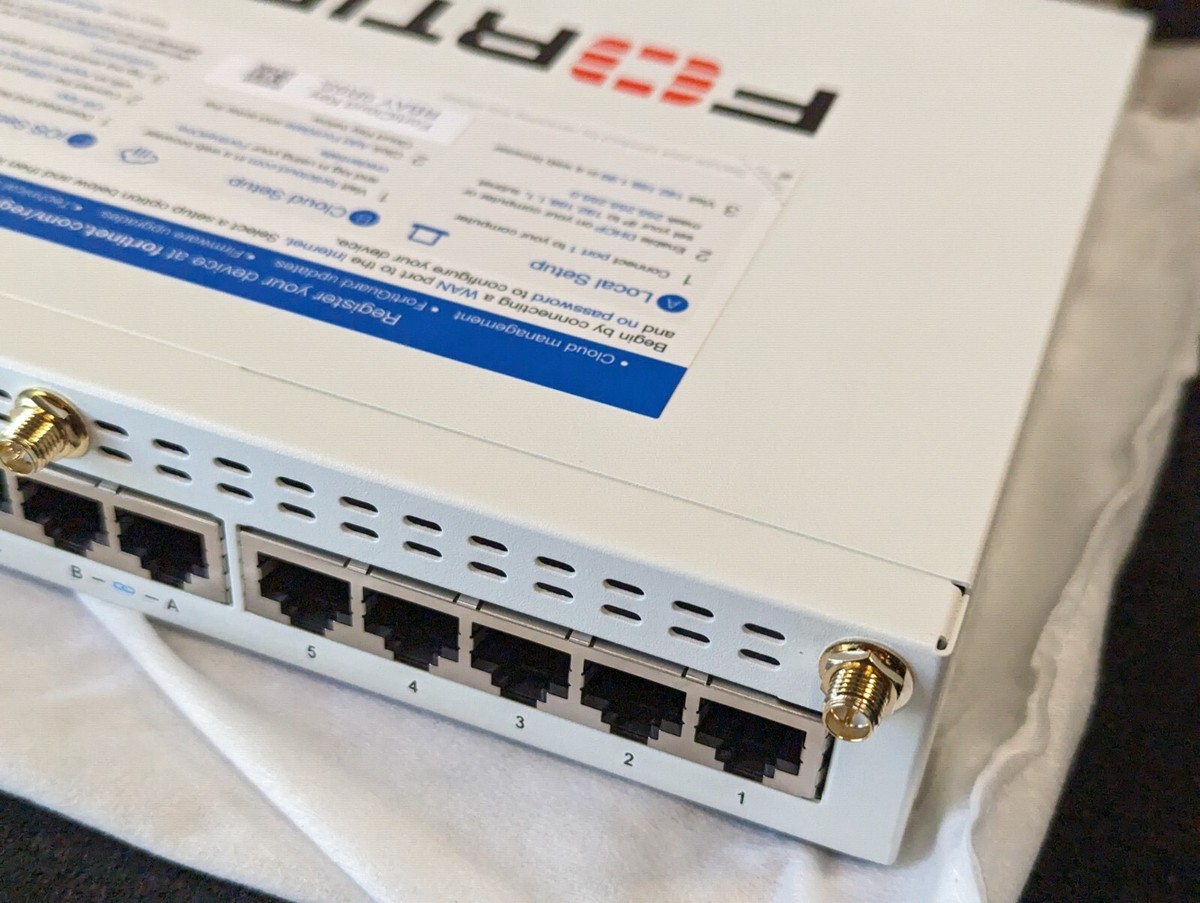 Fortinet Fortigate FortiWiFi 60F Secure SD-WAN Appliance Fortinet Fortigate FortiWiFi 60F Secure SD-WAN Appliance