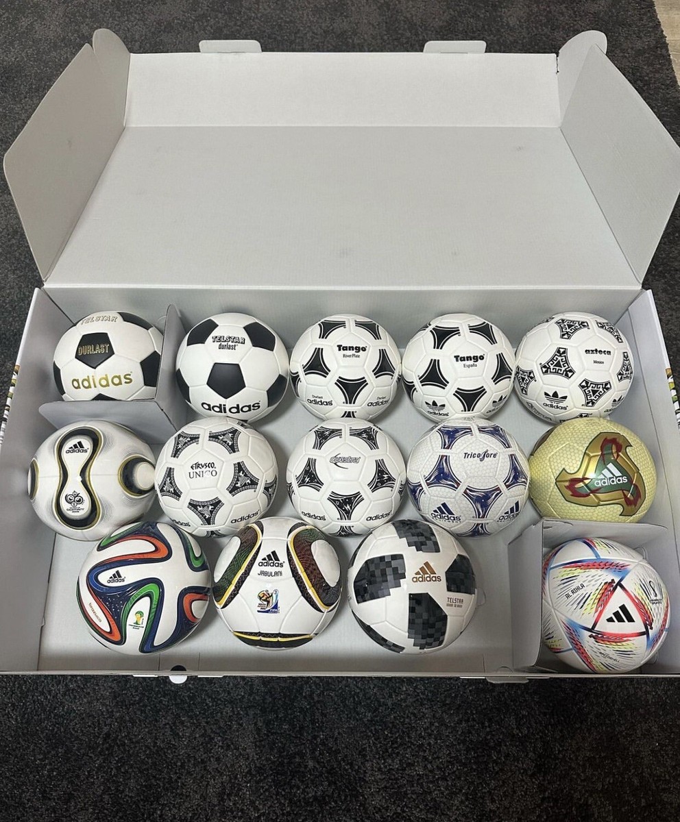 サッカーボール 1970-2002 adidas Historical Match Ball s-l400.jpg