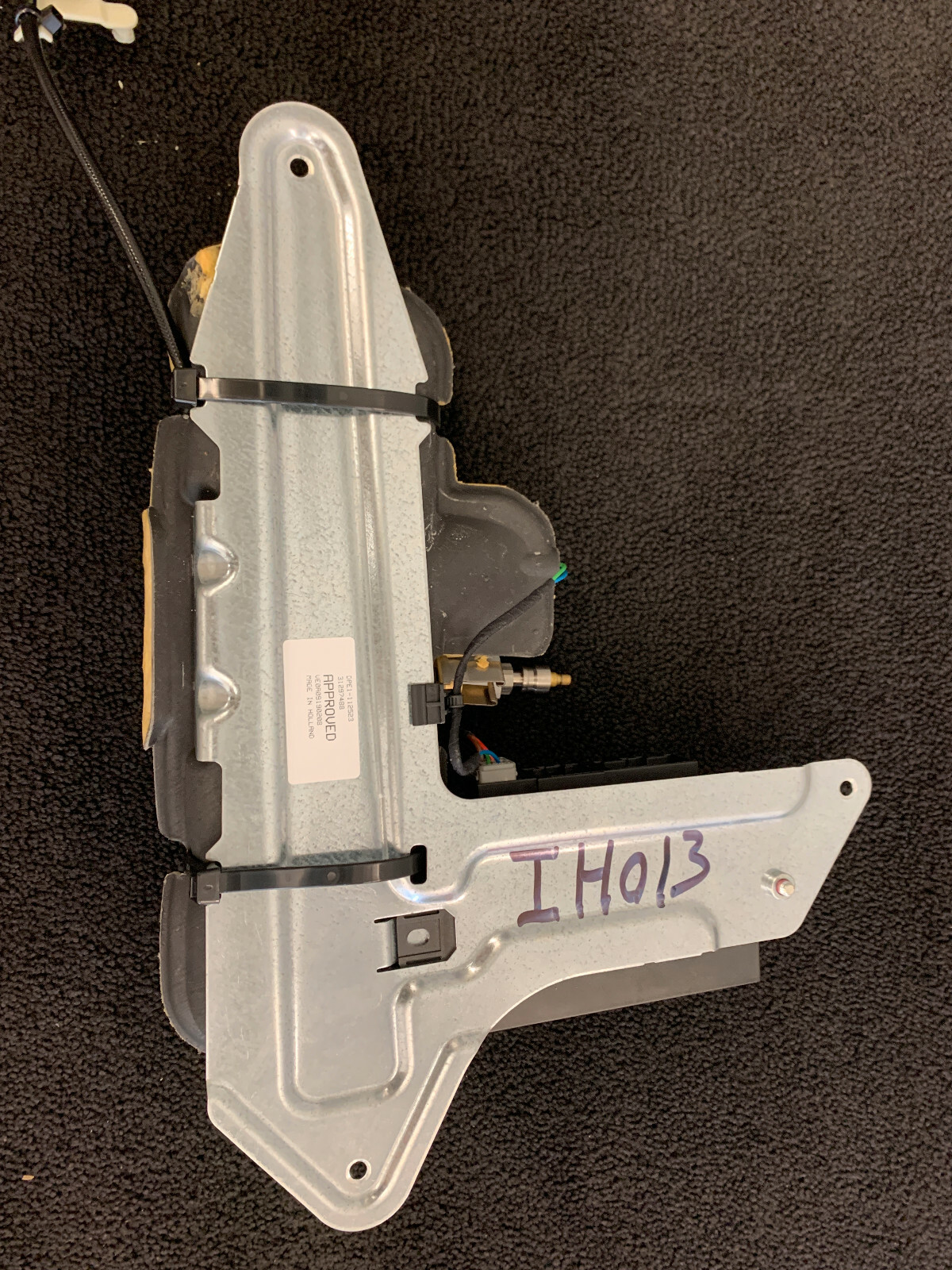 1011 Volvo XC60 Hydraulic Lift Gate Pump w/ Module 36051009 eBay