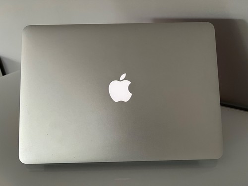 Apple MacBook Air 2014 13,3/1.4GHz/4GB/128GB - Afbeelding 2 van 6