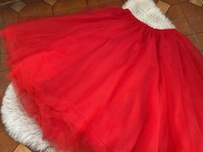 Soft tulle skirt, red color