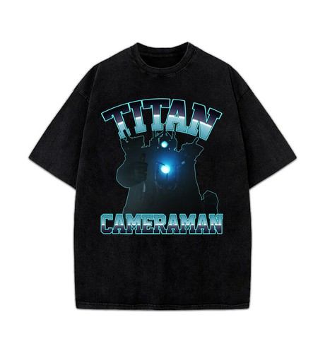 Skibidi Toilet Titan Kameramann Vintage Style Grafik Design T-Shirt - Bild 1 von 4