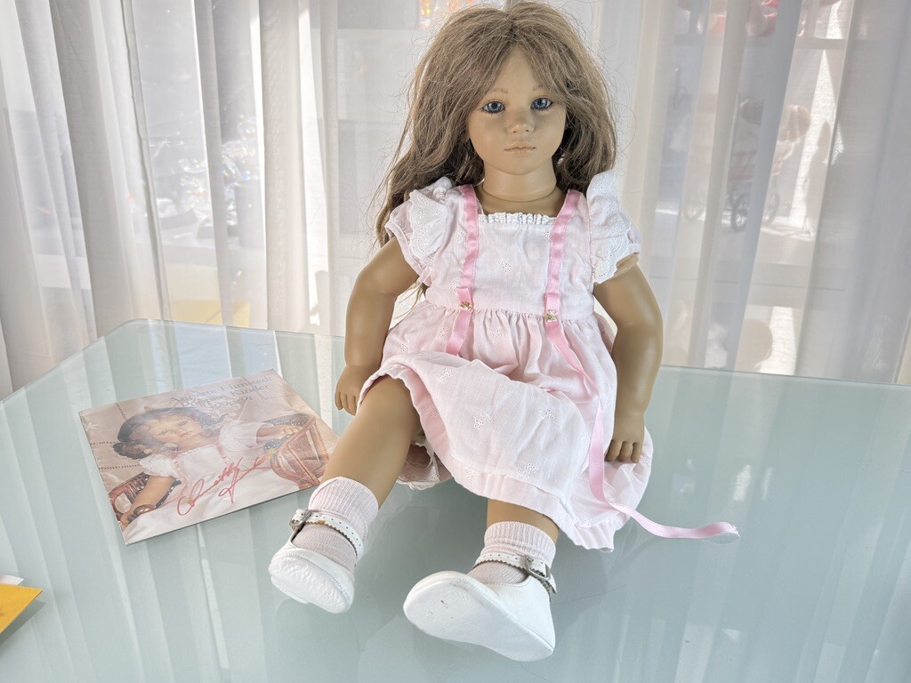 Artistic Doll Annette Himstedt Doll Fine 25 5/8in Top