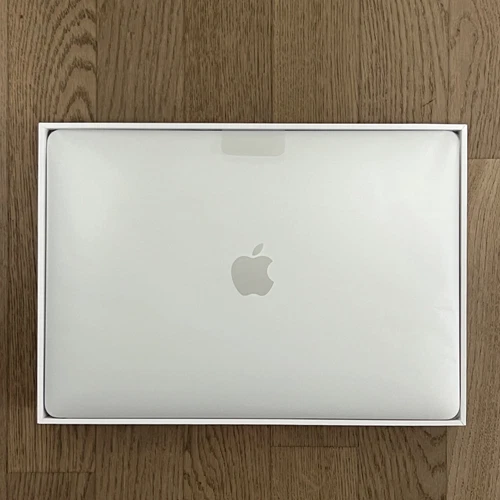 Apple MacBook Air (M1, 2020) 13,3-Zoll Silber - 16 GB RAM - 256 GB SSD - QWERTZ