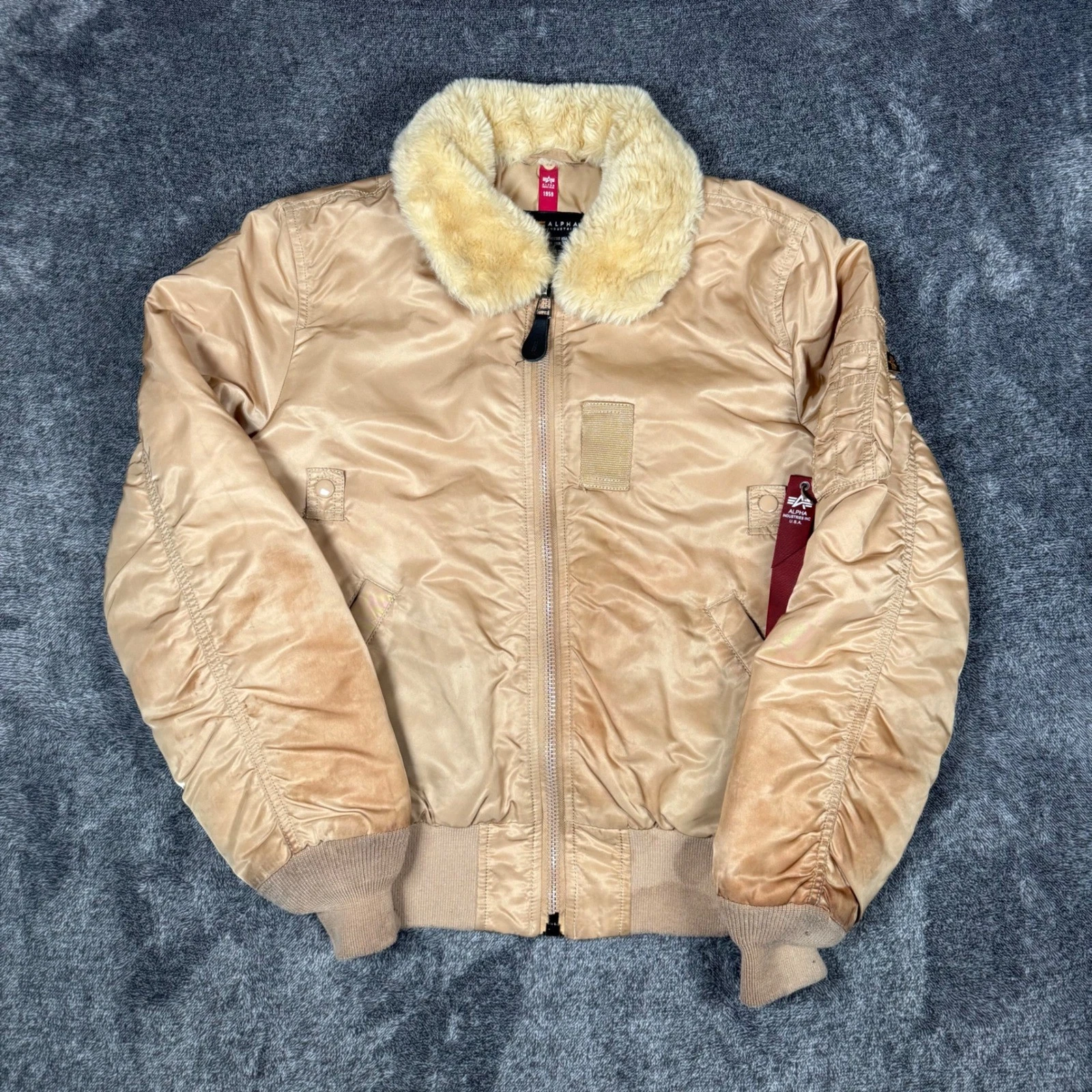 Alpha Industries B-15 Slim Fit Bomber Jacket Tan Gold Faux Fur Collar Small
Opens in a new window or