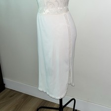 ShadowLine Ivory White Lace Trim Side Slits Nylon Half Slip Womens Small Tall