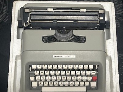 Olivetti Lettera 35l Typewriter SPANISH LAYOUT | eBay