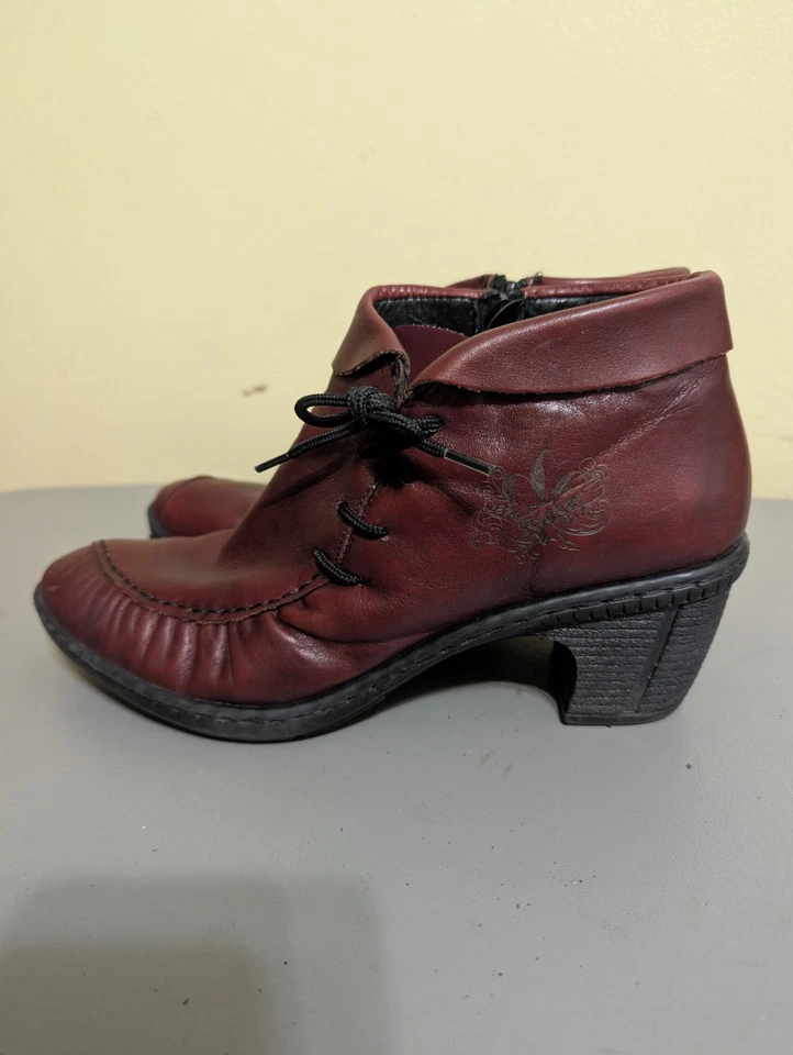 Rieker Anti Stress Rebecca Size EU 40 (US 8.5) Side Zip Ankle Heel Boots, Red. - Image 4 of 4