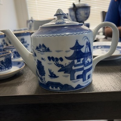 MOTTAHEDEH BLUE CANTON VISTA ALEGRE-Chinoiserie 7 INCH 5 CUP TEAPOT