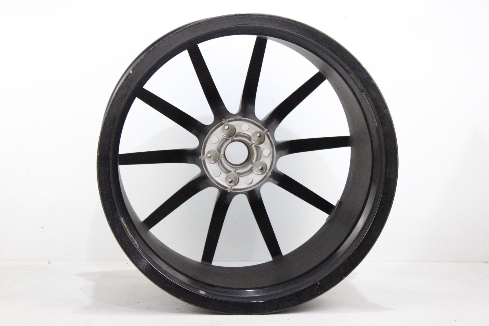 McLaren MP4-12C 2012-2014 Rear Wheel Gray