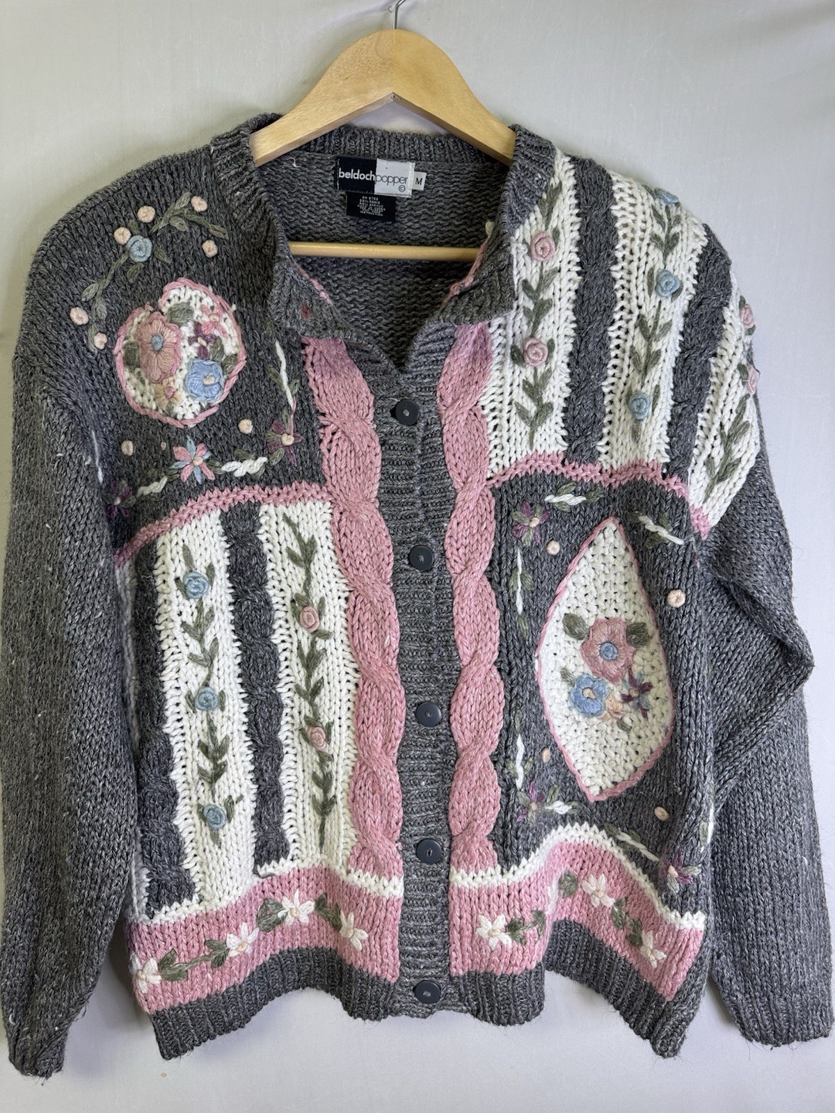 Vintage Cottagecore Cardigan Sweater M Gray Pink Floral Embroidered Ramie