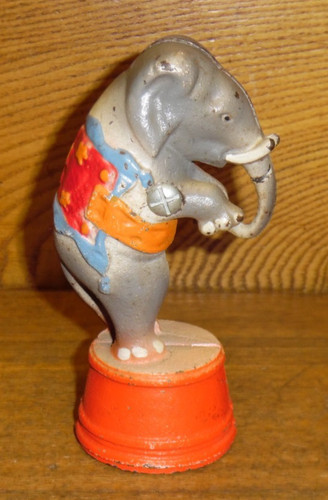 Vintage Cast Iron Circus Elephant Still Bank - 5.25"
