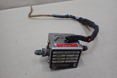 1964 BEECHCRAFT B55 BARON FUEL FLOW TRANSDUCER SENDER 680501 12 VDC SPEC 29.0