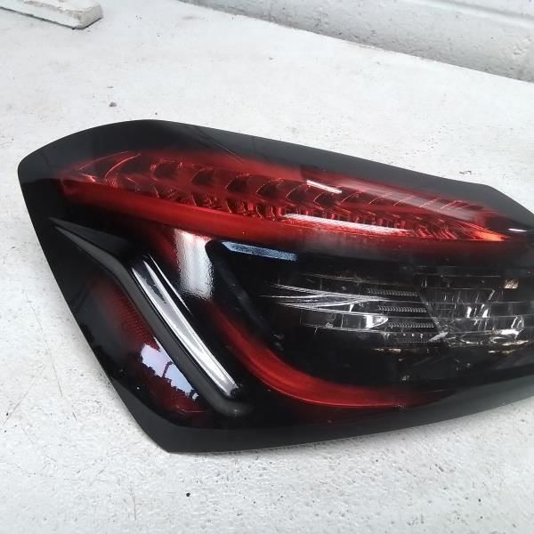 Maserati Ghibli 2016 Tail light