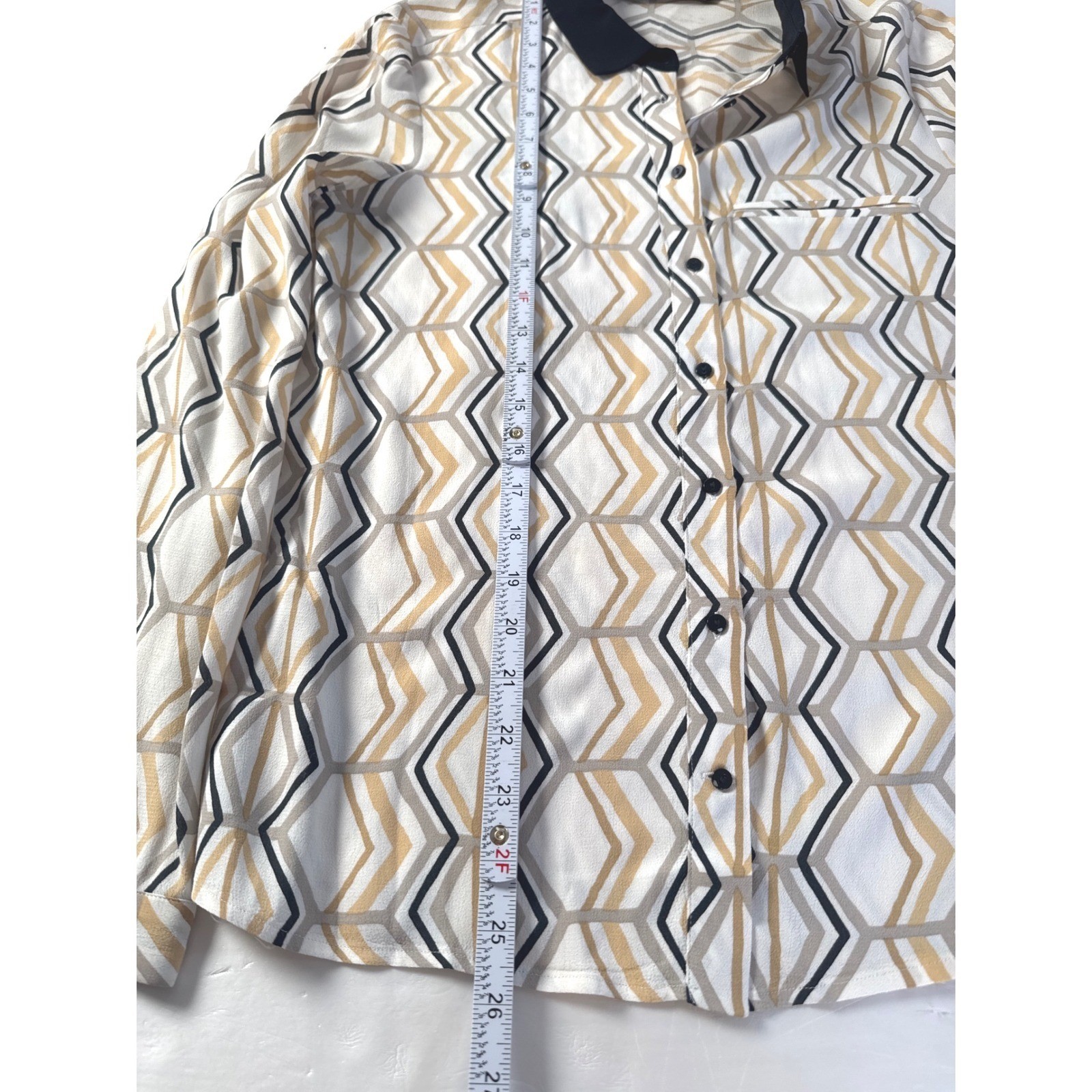 ZARA Basic Geometric Print Button Down Long Sleev… - image 4