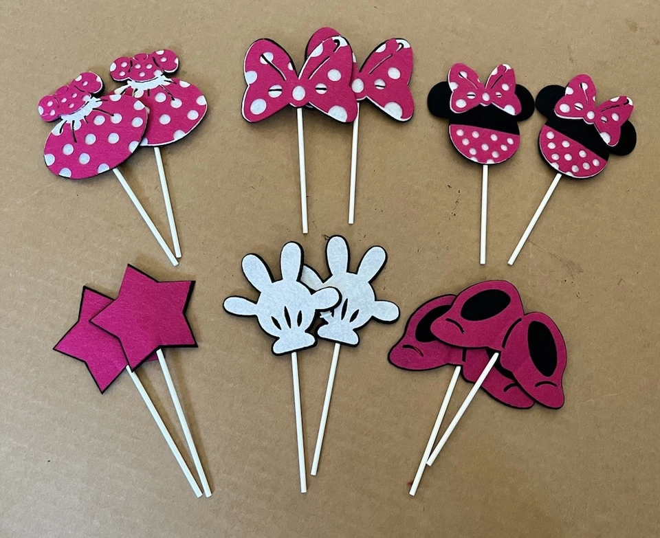 Decoraciones de fiesta de cumpleaños de Minnie Mouse. 106 piezas. Banners, globos y más 🥳 Foto 3 de 4