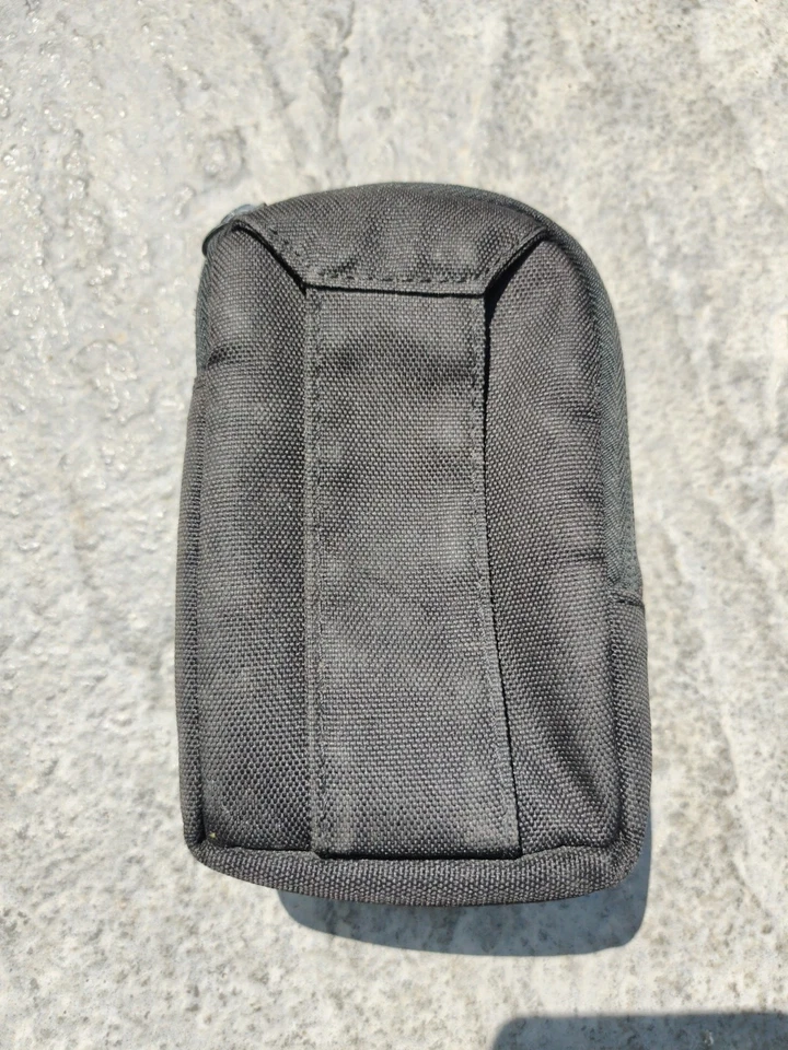 Lowepro Tahoe 10 Small Compact Camera Travel Case Bag - Image 2 of 4