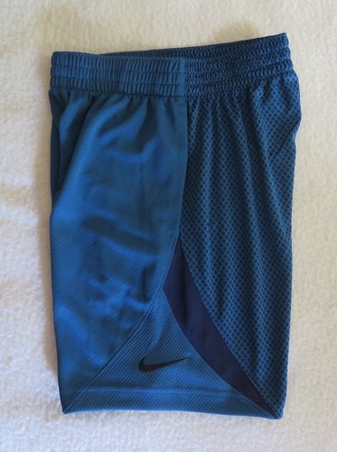 Nike Boys Avalanche Basketball Printed Blue Shorts - SMALL - NWT - MSRP$30.00 - Picture 5 of 8