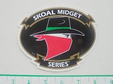 SKOAL MIDGET SERIES BANDIT ADHESIVE STICKER-RARE-BLACK BACKGROUND