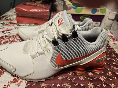 nike shox avenue womens