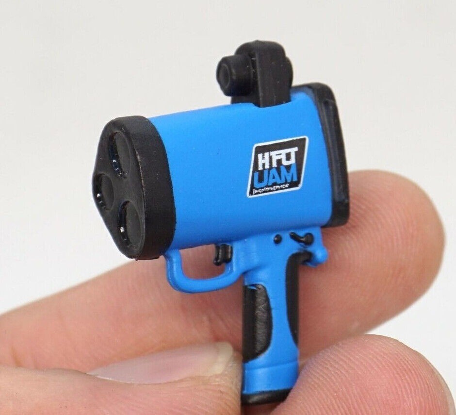 L18-46 1/6 scale ZCWO HK police Speed Gun Model for 12