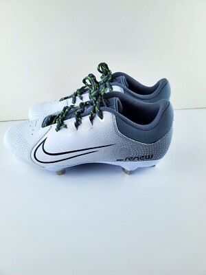 Nike Cleats Women's Hyperdiamond 4 Pro Metal Fastpitch Softball Size 8.5 Grey/Wh