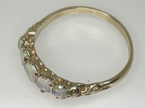 Vintage 9ct Yellow Gold Jelly Opal Ring 5 Graduated Stone Half Eternity 1993 'V' - Picture 16 of 16