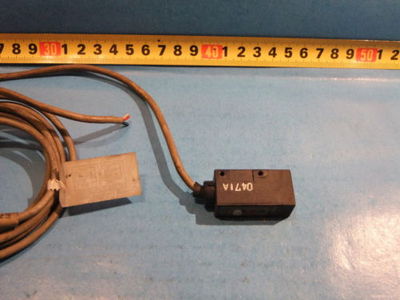 OMRON E3R-R2E4 Kabellänge - 0,15m Lichtschranke (Japan)