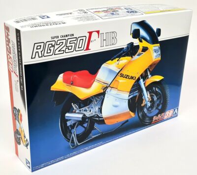 AOSHIMA 1/12 - Suzuki RG250 Gamma Red White Diecast Model Motorbike EUR