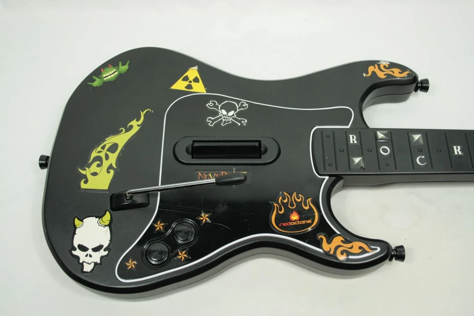 Guitar Hero Kramer Striker Guitarra PS2 Dongle Incluido Rojo Octano Probado y Funciona Foto 3 de 4