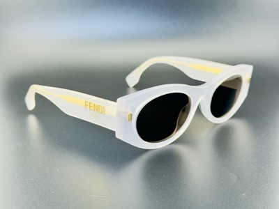 New! Fendi ROMA Sunglasses FE401251 21E White Transparent Frame with Gray Lenses New! FENDI ROMA Sunglasses FE401251 21E White Transparent  main image 3