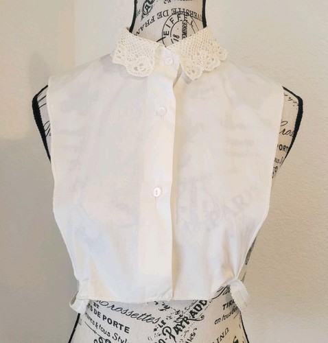 Vintage Dickey Jabot Ascot Women's Crochet Collar White Cotton Cottagecore Small