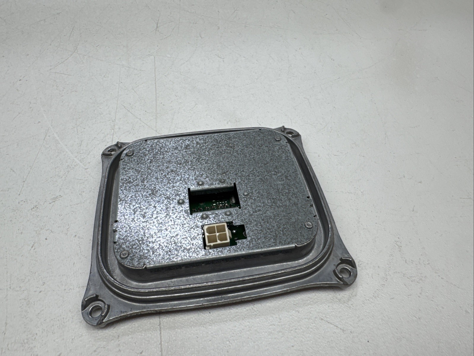 Maserati Ghibli 2014-2017 Headlight ballast