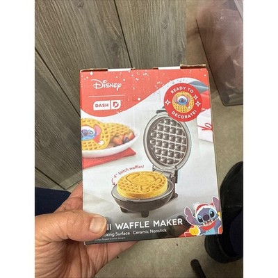 Disney Dash Stitch Mini Waffle Maker Holiday Stitch-mas Blue DDYMWST001BU New