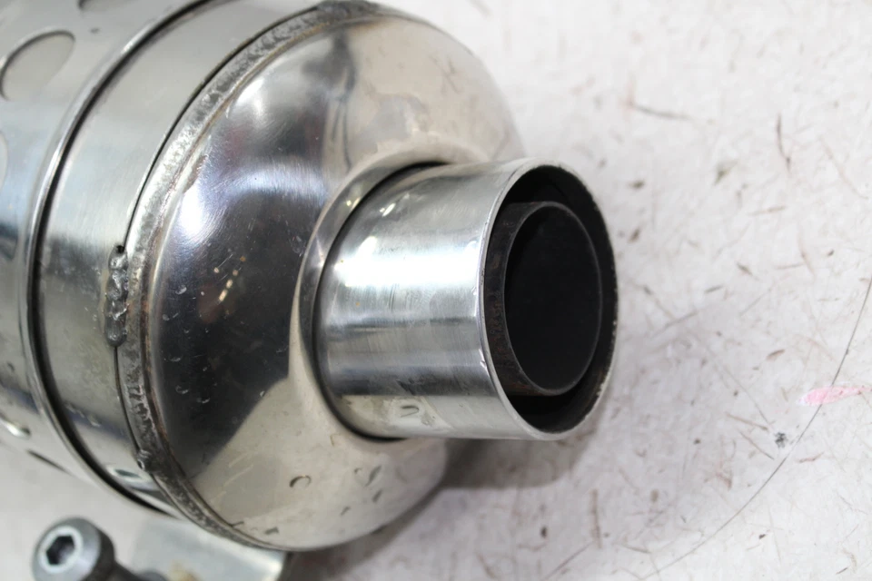 01-05 YAMAHA FZS1 FAZER AFTERMARKET EXHAUST PIPE MUFFLER SLIP ON CAN SILENCER - Image 4 of 4