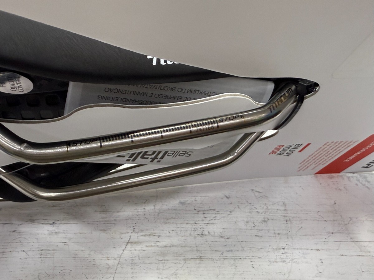 Selle De Vélo - SELLE ITALIA - Flite 1990 Noir - Rail Titane 7 Mm Routehorspiste